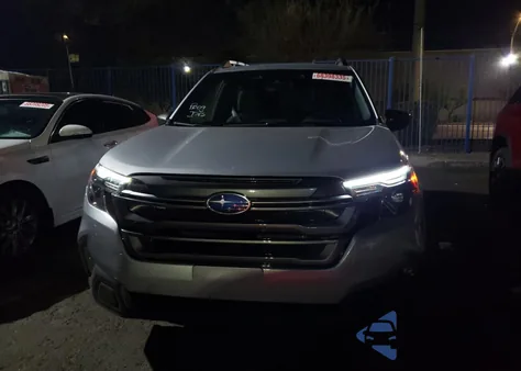 2025 Subaru Forester P from USA, damaged, VIN 411646